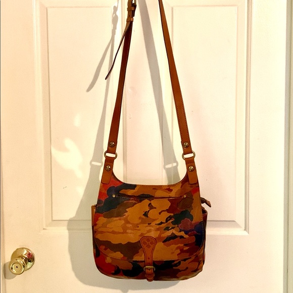 Patricia Nash Camo Italian Leather Crossbody Bag - Picture 9 of 9